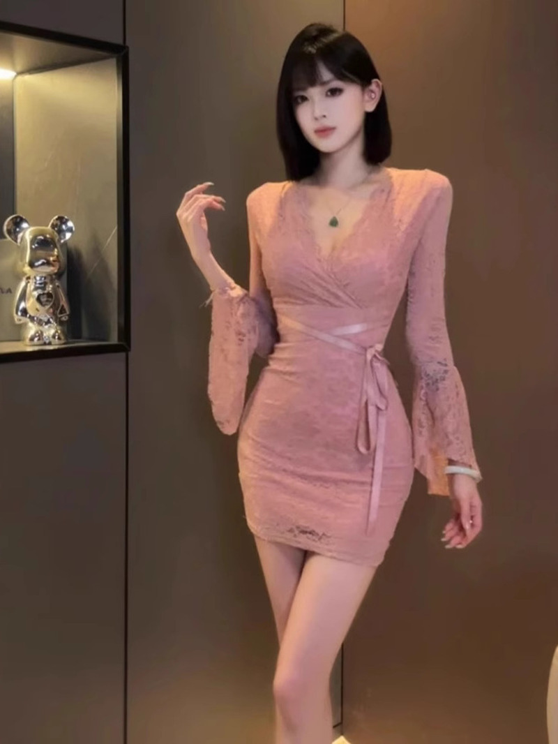 Women Fashion Dress Names - セクシーなレースのベルスリーブドレス女性のペンシルスカート痩身ウエストデザイン秋冬新スタイル名女性ファッショナブルなドレス D9V5