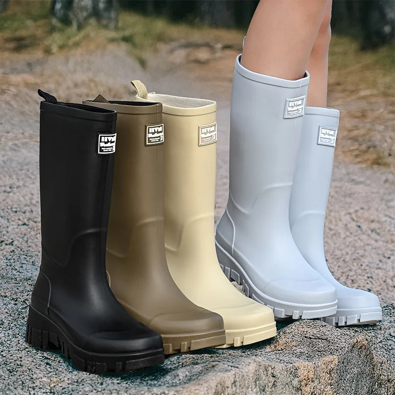 ファッショナブルなレインブーツ女性用厚底多用途韓国語バージョ - Women'S Fashion Rain Boots のレビューと価格