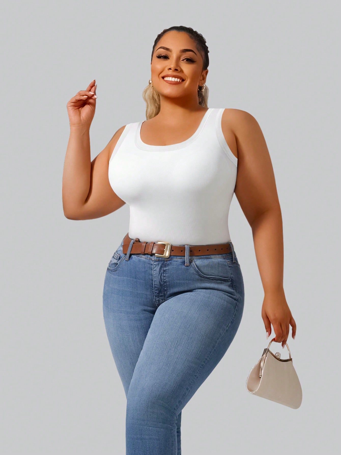 プラスサイズ レディース ソリッド リブ編み タンクトップ  - V Neck Cami Top のレビューと価格