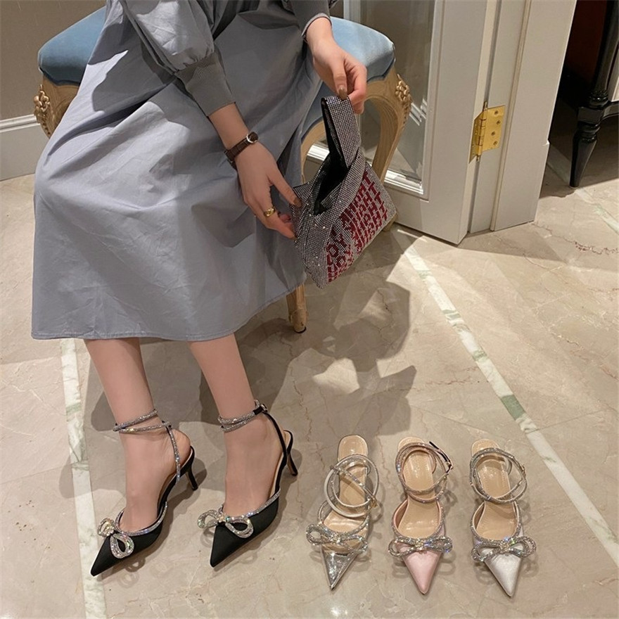 ファッションダイヤモンドボウノットレディースサンダル 202 - Women Fashion Korean のレビューと価格