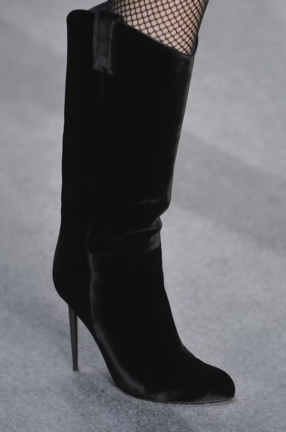 ファッション女性用ブラックベルベットニーハイブーツ、柔らかな - Women'S Fashion Edgy のレビューと価格