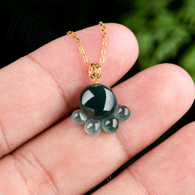 天然本物のエメラルドブルーウォータージェイド猫の足ペンダント - Women Fashion Necklace のレビューと価格